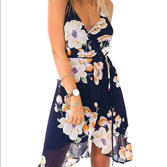 NWT Livagirl Women's Floral Dress Size Large - Picture 1 of 9